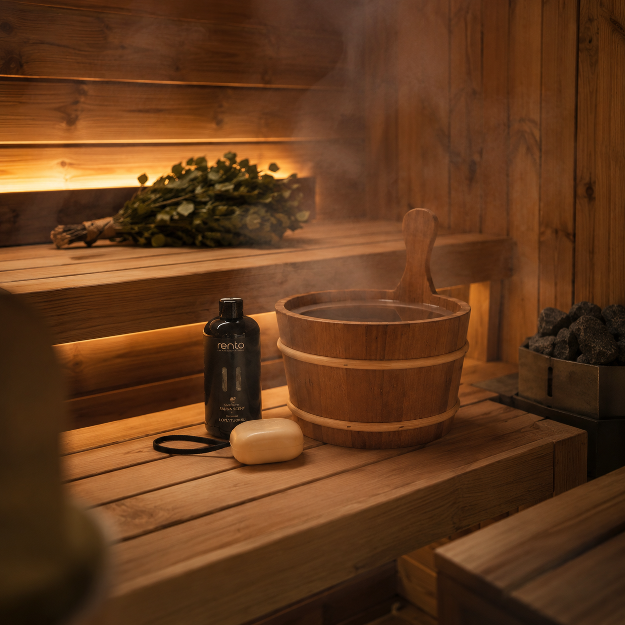 Houten sauna emmer met stoom in luxe houten sauna